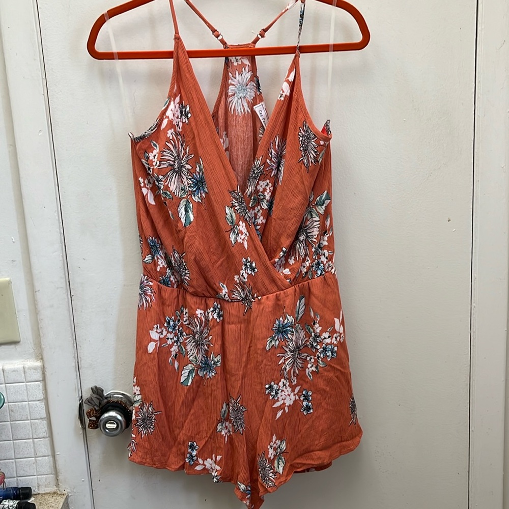 Romper Made By Ces Femme Size Large - Picture 2 of 8